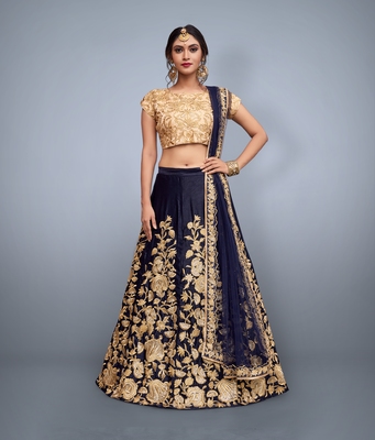 Green Embroidered Soft Net Semi Stitched Lehenga With Unstitched Blouse at  Rs 17899.00 | Net Lehenga Choli | ID: 2853037694748